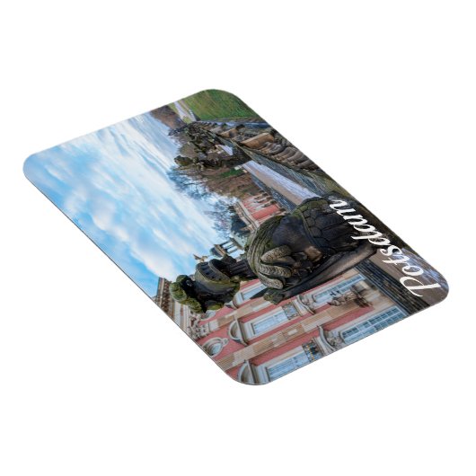 Stenen ridderbeelden bij paleis in Potsdam Magneet (Rechterzijde)