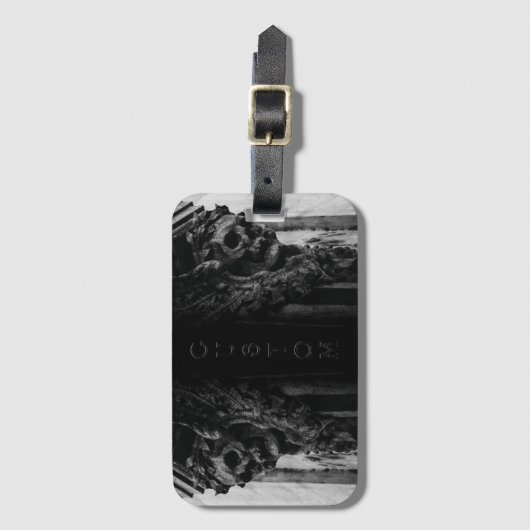 Stenen vleugels schedel bagagelabel (Voorkant (verticaal))