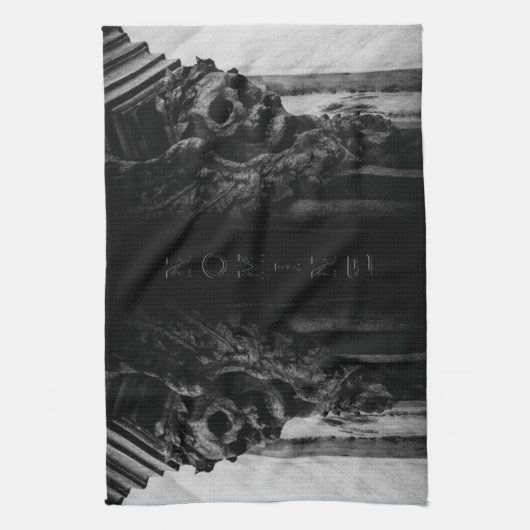 Stenen vleugels schedel theedoek (Verticaal)