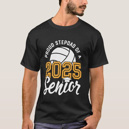 Stepdad Van Een Senior Volleybal Afstuderen Klasse T-shirt (Voorkant)