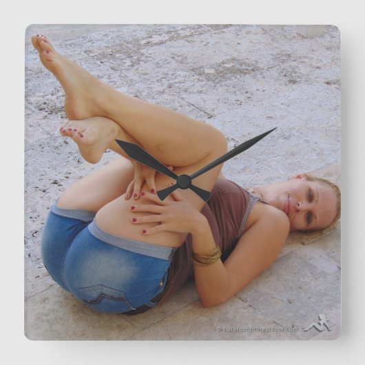 Stephanie Vierkante Klok (Voorkant)