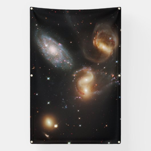 Stephan's kwintet: een galactisch wrak spandoek (Verticaal)