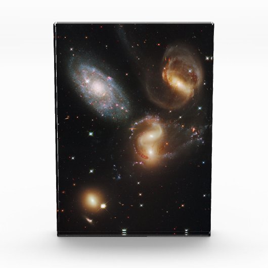 Stephan's Quintet: Een Galactisch Wrak Fotoblokken (Voorkant)