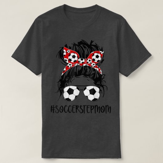 Stepmama Life Soccer Stepmama Moederdag Messy Bun T-shirt (Design voorkant)