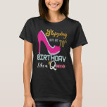 Stepping Into My 70th Birthday Lika A Queen 70 Yea T-shirt<br><div class="desc">Ik stap in mijn 70e verjaardag Lika Een koningin 70 jaar oud 1.</div>