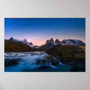 Ster over Torres Del Paine Poster
