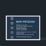 Ster van David Pattern Bar Mitzvah Kaart<br><div class="desc">De ster van David Pattern Bar Mitzvah nodigt vijf sterpatronen uit die verticaal op een gestreepte achtergrond,  allen binnen een witte grenslijn worden gericht. De titel "Bar Mitzvah" is blauw. Ook beschikbaar voor vleermuismitswa's. © Morning 6</div>