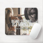 Sterk zijn is een mindset - Women's Gym Workout Muismat (Met muis)