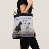 Sterke en moedige bijbel Verse Deut 31-paarden zij Tote Bag (Dichtbij)