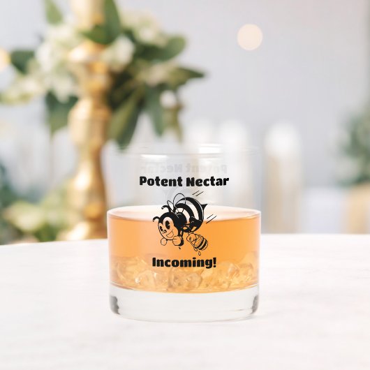 Sterke nectar komt binnen! Busy Bee Buckets Cartoo Whisky Glas (Insitu (Huwelijk))
