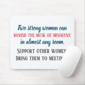 Sterke vrouwen steunen andere vrouwen tegen vrouwe muismat (Met muis)