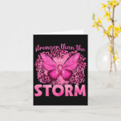 Sterker Dan De Storm Met Vlinder Borstkanker Kaart (Gele Bloem)