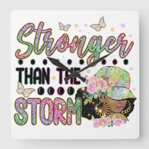 Sterker dan het storm Melanin vrouw die sist bidt Vierkante Klok