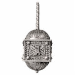 Sterling Silver Dreidel Ornament Fotobeeldje Ornament<br><div class="desc">Ornament voor acrylfotosculptuur met een afbeelding van een sterling zilver droomvormig,  een vierzijdig draaiend gebeitst met de joodse vakantie van de Hanoeka. Zie bijpassende acrylfoto-beeldhouwpin,  sleutelhanger,  magneet en sculptuur. Zie het volledige collectie van het Ornament Hanukkah onder de categorie van het Huis in de sectie van FEESTDAGEN.</div>