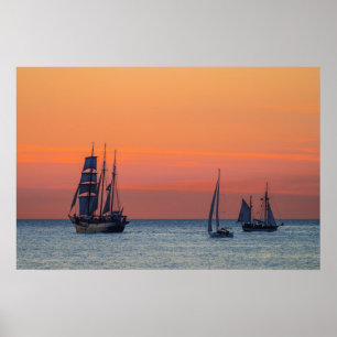 Sterra en zonsondergang op het Baltische Zee Poster