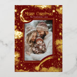 Sterren Hemelse Magische Vrolijke Kerstfoto Folie Feestdagenkaart<br><div class="desc">Stuur uw vakantie groeten in stijl met deze oogverblindende bordeauxrode vrolijke kerstkaart, met een echt gouden folie hemels ontwerp dat is uit deze wereld! Vier het seizoen met een prachtig sterrennacht thema dat perfect de foto van je familie benadrukt. De rijke, levendige graphics vangen de magie en het wonder van...</div>