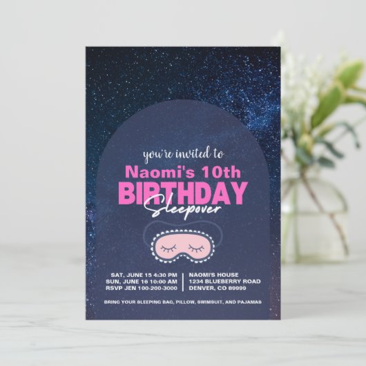 Sterrenhemel en Roze Verjaardag Sleepover Uitnodig Kaart (Staand voorkant)