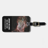 Sterrenhopen in het midden van de vlamnevel. bagagelabel (Voorkant horizontaal)