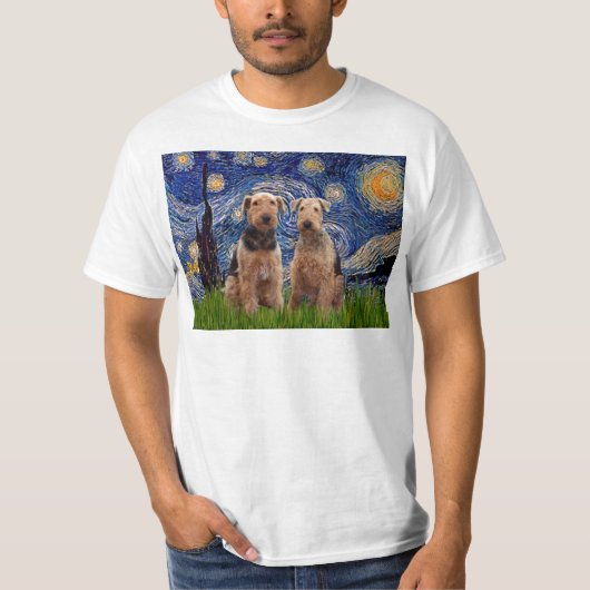 Sterrennacht - Airedale Terriers (twee) T-shirt (Voorkant)