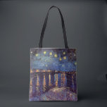 Sterrennacht over de Rijn door Vincent van Gogh Tote Bag<br><div class="desc">Prachtige canvas tassen die overdreven zijn! Beschikbaar in twee stijlen en twee grootten! Sterrennacht over de Rijn door Vincent van Gogh is een kunstschilderij na het indrukken van het zeemaand schilderij. Een maritiem uitzicht over het water van de Rijn 's nachts met sterren in de hemel die in de reflectie...</div>