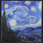 Sterrennacht Van Gogh Katoenen Servet<br><div class="desc">Van Gogh schilderde in 1889 'De Sterrennacht' uit het geheugen terwijl hij in een asiel in Frankrijk woonde, waar hij zich had ingecheckt voor depressie.De scène toont het uitzicht uit zijn slaapkamer. Op het schilderij staan de maan, Venus en veel sterren omringd door zwenken van geel en wit licht.Onderaan zien...</div>