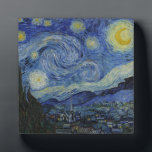 Sterrennacht Vincent van Gogh Fotoplaat<br><div class="desc">Dit mooie kunstschilderij met een plaatjesdesign shows de Nederlandse post-impressionistische schilder Vincent van Gogh's beroemde schilderij "De Sterrennacht". Van Gogh schilderde tijdens zijn verblijf in het asiel van Saint Remy in de jaren tachtig de rolheuvels en de cyperbomen die hij uit zijn raam zag. Hij voegde ook het dorp toe,...</div>