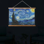 Sterrennacht | Vincent Van Gogh Hangend Wandkleed<br><div class="desc">Sterrennacht (1889) van de Nederlandse kunstenaar Vincent Van Gogh. Origineel kunstwerk is een olie op doek die een energieke post-impressionistische nachtelijke hemel in huiden van blauw en geel weergeeft. Gebruik de ontwerphulpmiddelen om douanetekst toe te voegen of het afbeelding te personaliseren.</div>