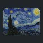Sterrennacht Vincent van Gogh Magneet<br><div class="desc">Deze mooie, mooie, rechthoekige koelkast magneet shows het beroemde schilderij "De Sterrennacht" van Vincent van Gogh, een Nederlandse post-Impressionistische schilder. Van Gogh schilderde tijdens zijn verblijf in het asiel van Saint Remy in de jaren tachtig de rolheuvels en de cyperbomen die hij uit zijn raam zag. Hij voegde ook het...</div>