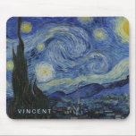 Sterrennacht Vincent van Gogh Muismat<br><div class="desc">Dit prachtige kunstontwerp shows Nederlandse post-Impressionistische schilder Vincent van Gogh's beroemde schilderij "De Sterrennacht". Van Gogh schilderde tijdens zijn verblijf in het asiel van Saint Remy in de jaren tachtig de rolheuvels en de cyperbomen die hij uit zijn raam zag. Hij voegde ook het dorp toe, dat hij niet uit...</div>