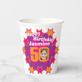 Sterroze goudgele 50e verjaardag twee foto's papieren bekers