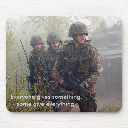 Steun onze troepen Mousepad Muismat (Voorkant)