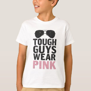 Stevige jongens Draag roze grappige roze kleurenov T-shirt