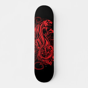 Stevige Rode Panter Gotische Tattoo Stijl Krachtig Persoonlijk Skateboard