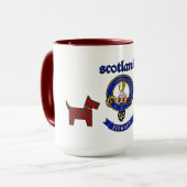 Stewart Badge & Tartan Scottie Dogs gepersonalisee Mok (Voorkant links)