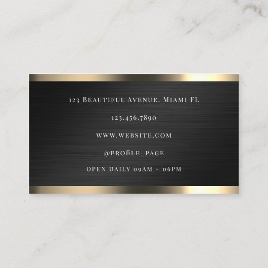 Stextuur van zwarte metalen visitekaartje (Achterkant)