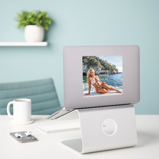 STICK! ✨ Custom Vinyl Sticker Gloss  (Laptop op bureau)