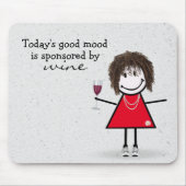 Stick Girl met wijn en Sneakers Muismat (Voorkant)