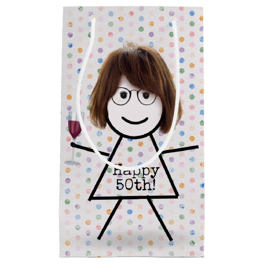 Stick Girl met wijn voor 50e verjaardag Klein Cadeauzakje (Voorkant)