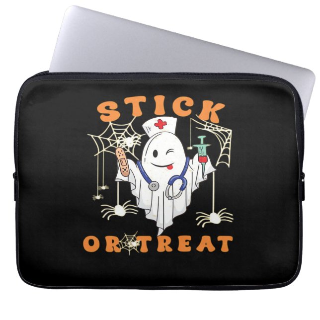 Stick or Treat Nurse Spooky Nurse Costume Funny Ha Laptop Sleeve (Voorkant)
