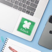 sticker van een grappige klaver voor laptop (Laptop met iPhone)