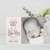 Stickfiguren op tandem fiets met baby zetel kaart (Staand voorkant)