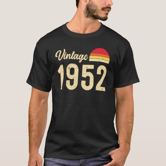 stijl geboren in 1952 Retro 70th Birthday T-shirt (Voorkant)