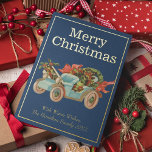 stijl Oude auto Mistletoe Kerstmis Goud Folie Feestdagenkaart<br><div class="desc">kerstkaart met echte gouden folie en een oude blauwe auto met worsten en rode minachting. Het kenmerkt een blauw marinekleur en al tekst is editable.</div>