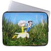 Stijldansende Fubby's in Narcissen jurk. Laptop Sleeve (Voorkant)