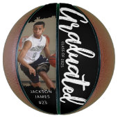 Stijlvol afstudeerfoto met geborsteld effect basketbal (Verticaal)