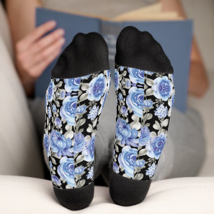 Stijlvol blauw bloemenprint op zwart sokken
