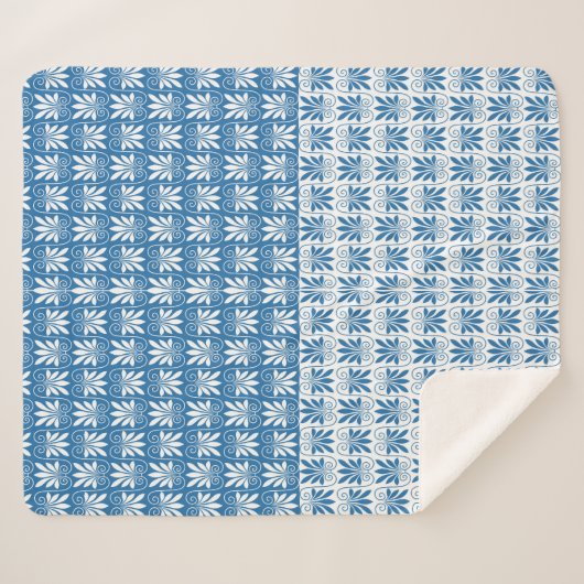 Stijlvol blauw en wit Grieks Floral Patroon Sherpa Deken (Voorkant (horizontaal))