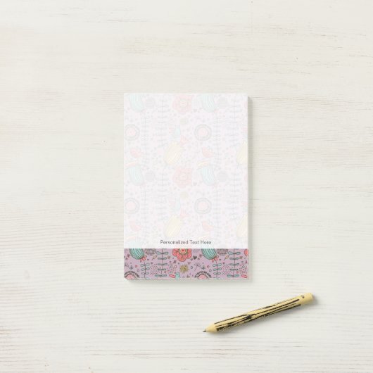 Stijlvol bloempatroon met bloemen post-it® notes (Op bureau)