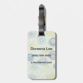 Stijlvol bloempatroon met schattige bloemen bagagelabel (Achterkant verticaal)