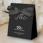 Stijlvol doen we nog steeds bruiloft gelofte verni bedankdoosjes<br><div class="desc">Vier uw huwelijksgelofte in stijl met onze elegante kalligrafie gunstboxen. Ze kunnen worden gepersonaliseerd met uw gegevens en aangepast aan elke kleur.</div>